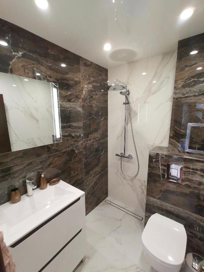 City Center Lux Apartment Varna Extérieur photo